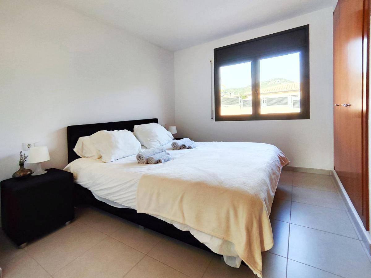 Casa Con Piscina En L'estartit * Girona